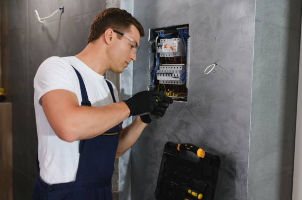 Best Circuit Breaker Repair  in Mineola, NY